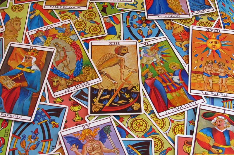Tarot Card Readers